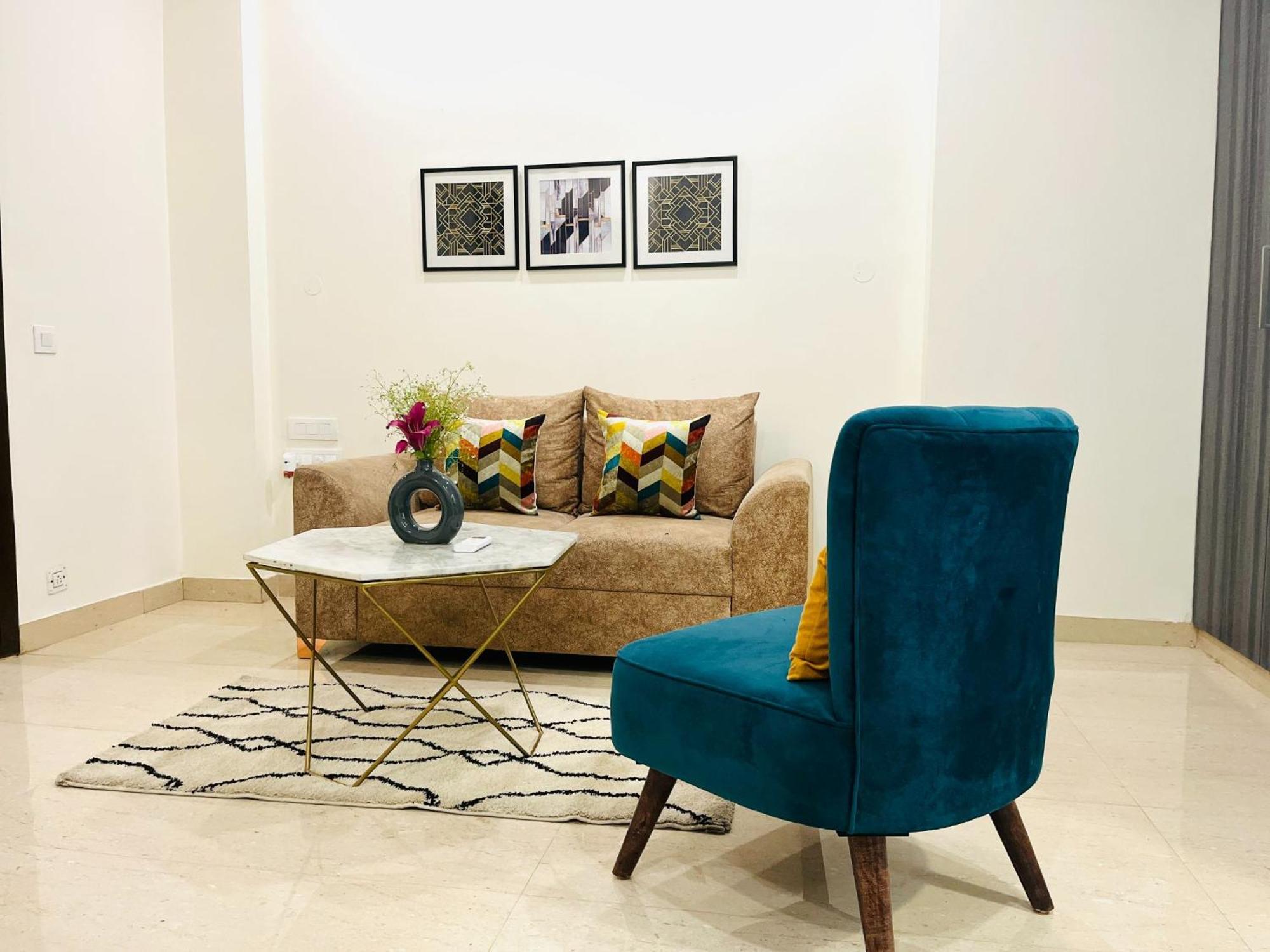 Bluo 1Bhk - Dlf Cybercity, Balcony, Lift, Parking Gurgaon Dış mekan fotoğraf